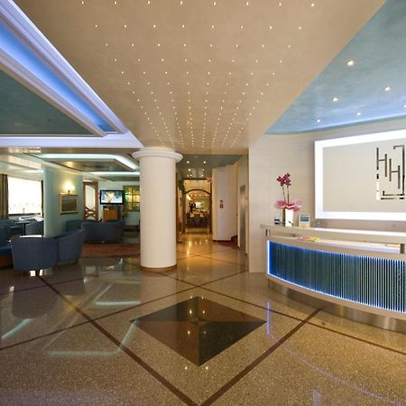Hotel Hollywood***S ليدو دي يسولو المظهر الخارجي الصورة